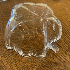 ガラスの小鉢7個セットの画像