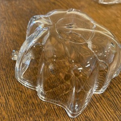 ガラスの小鉢7個セットの画像