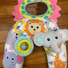 ふわふわタミータイムまくらの画像