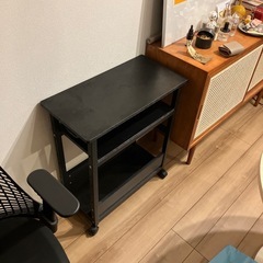 サイドテーブル　カラーボックス　収納の画像