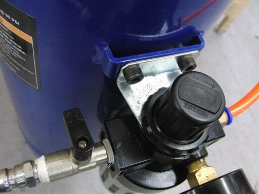 直圧ソーダブラスト 6.8kg 重曹ブラスト 15lb ポータブルソーダブラスター Portable Soda Blaster 無害 環境 札幌 手稲