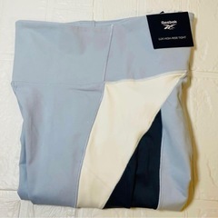 [リーボック] スキニー　タイツ　M レディース トレーニング　ヨガパンツの画像