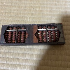 5つ玉そろばん（10月3日まで）の画像