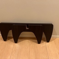 ガラスローテーブルの画像