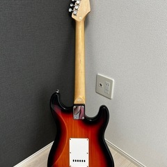 【良品】付属品多数左利きレフティエレキギター　アンプ　弦　張り替えセットの画像