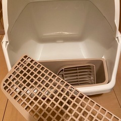 【新品未使用】廃盤　アイリスオーヤマ　掃除のしやすいネコトイレの画像