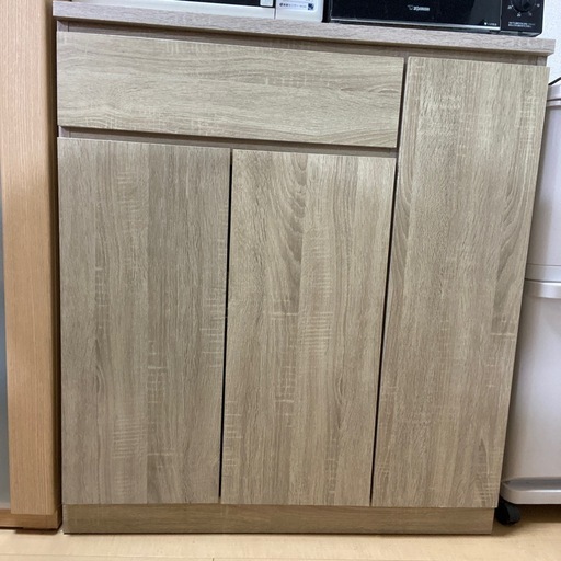 LOWYA（ロウヤ）、カウンターワゴン、食器棚