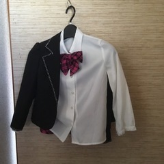 女の子礼服の画像