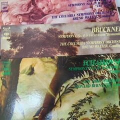 値下げしました。クラシックレコード5セット+レコード説明本１冊の画像