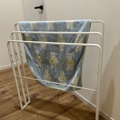 山﨑実業　タオル掛け