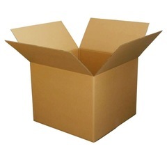 180サイズ　段ボールの画像