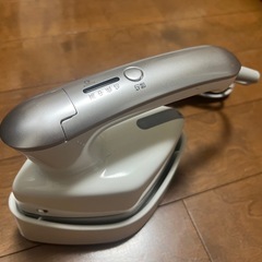 【HITACHI】衣類スチーマー／アイロン