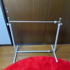 ニトリ、ハンガーラック