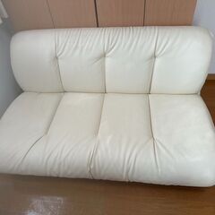 革製リビングソファー　