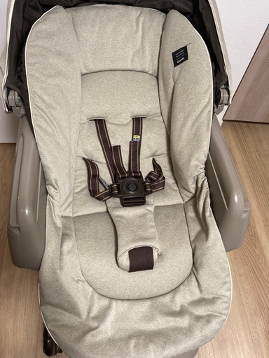 【美品】combi コンビ ネムリラ  手動タイプ