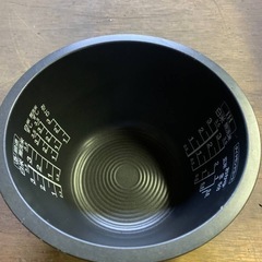 ⭐️TOSHIBA IH保温釜⭐️ ⭐️RC-6XH⭐️の画像