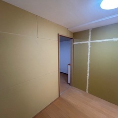 内装仕上業　クロス張り　床張り　清掃の画像