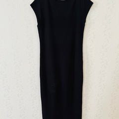 Roomy's ワンピースの画像