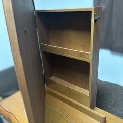 22万円 高級家具屋にて購入 ドレッサーライト付き 椅子セット　鏡台 の画像