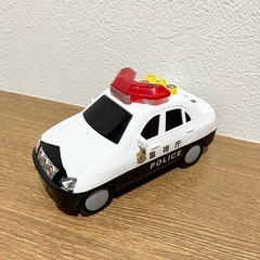 パトカー おもちゃ
