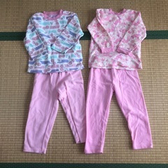 〈取引先決定〉子供服 冬服 女の子 110サイズ まとめて11点セット 肌着 長袖 ロンT 長ズボン ジャンパーの画像