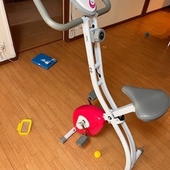 フィットネスバイク　エアロバイク　エクササイズバイク
