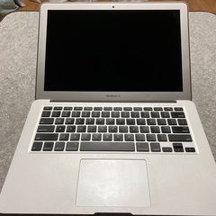 【最終値下げ】Macbook Air 13-inch Early 2015 128GBの画像