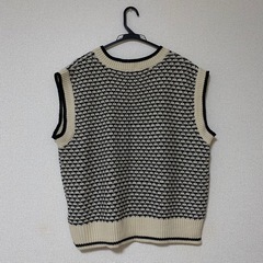 RETRO GIRL ベストニットの画像