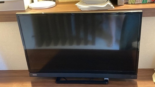 REGZA テレビ　2017年製　32型