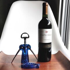 【完売】ワインオープナー＆ホイルカッター+おまけ未開封ワイン
