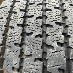 TOYOtiresdelvex93418年2本21年2本195/80r15.107/105nltの画像