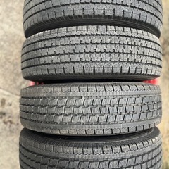 TOYOtiresdelvex93418年2本21年2本195/80r15.107/105nltの画像