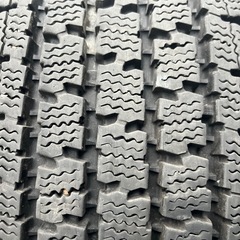TOYOtiresdelvex93418年2本21年2本195/80r15.107/105nltの画像