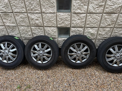 スタッドレスタイヤ&アルミホイール