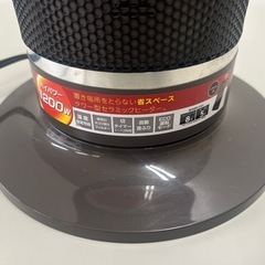 ★ セラミックヒーター / タワー型 ★ 首振り機能付き ★の画像