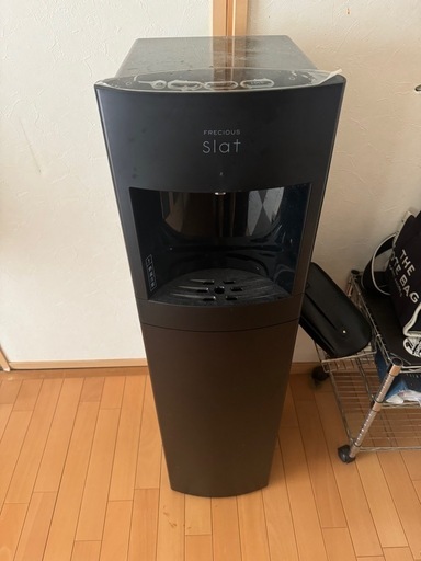 フレシャス　スラット