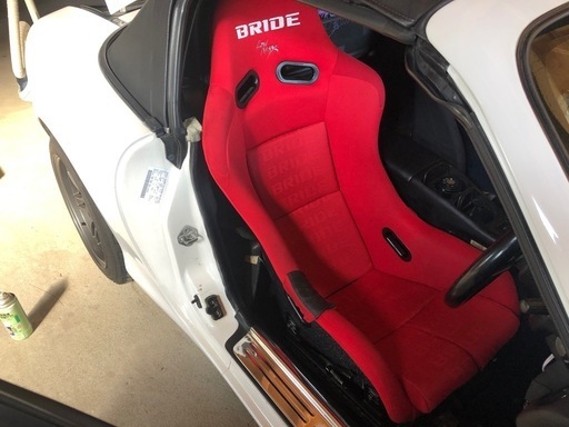 BRIDE(ブリッド) フルバケットシート VIOSⅢ (赤)LOWMAX シートレール付