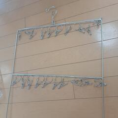 【訳あり】最後の1本　大きな角ハンガー未使用新品　　品番セー1の画像