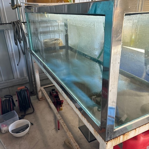 ガラス水槽　1800 600 600 水槽台付き