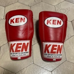 ボクシンググローブ