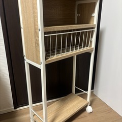ラック ワゴンの画像