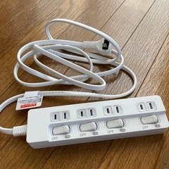 電気タップ　ニトリ