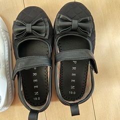 スニーカー &パンプス 19㎝の画像