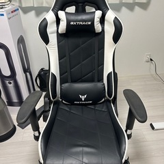 ゲーミングチェア
