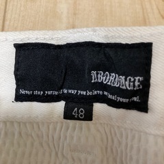 abordage 白パンツの画像