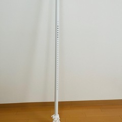 突っ張り棒　カーテンレールの画像