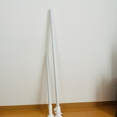 突っ張り棒　カーテンレールの画像