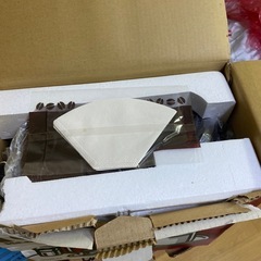 TOSHIBA 東芝コーヒーメーカー　新品未使用　hcd500 ブラウン　コーヒーメーカー　　　の画像