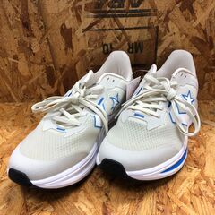 【651】スニーカー CONVERSE 26.0cm