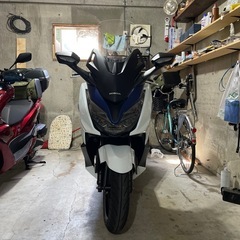 (値下)HONDAフォルツァ250(MF15)の画像